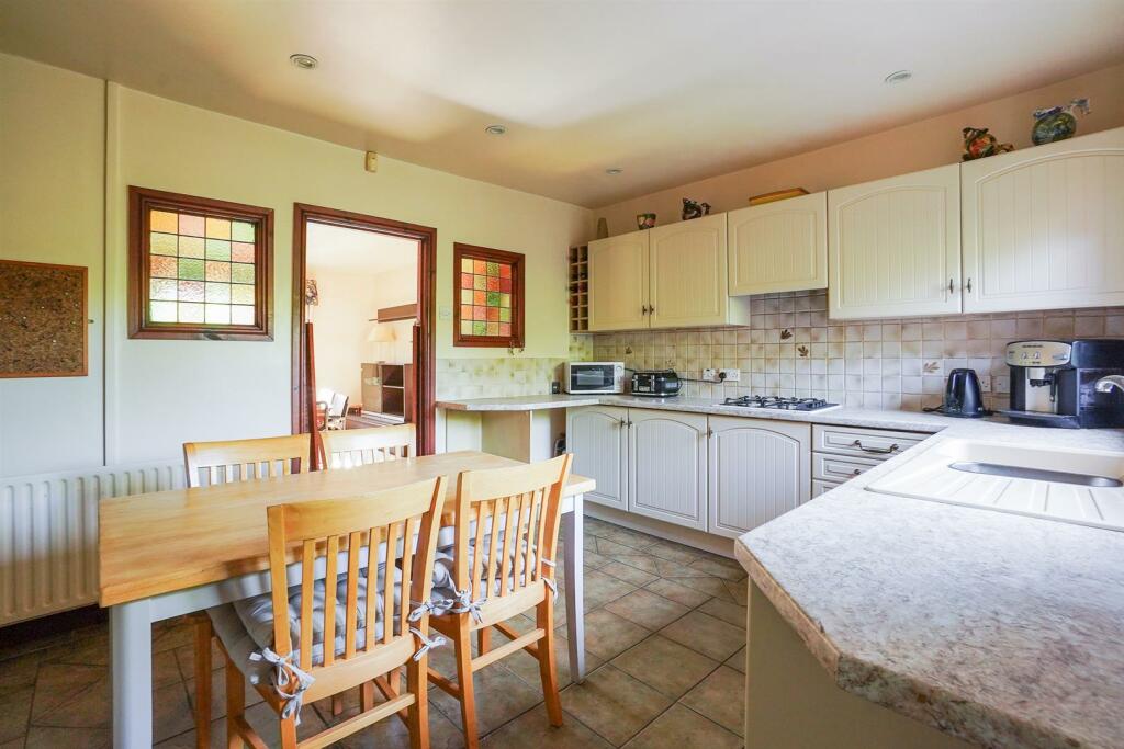 Additional image 11 of School Road, Snitterfield, Stratford-Upon-Avon
