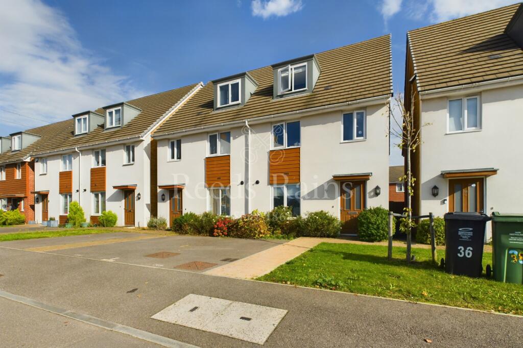 Ruby Tuesday Drive, Dartford, Kent, DA1