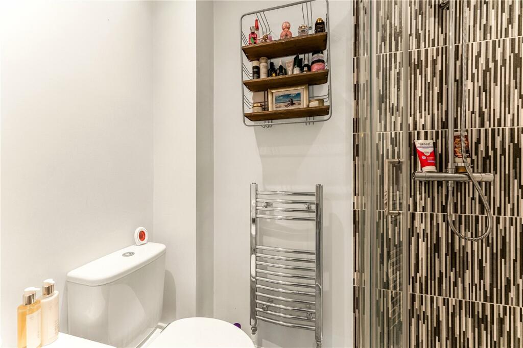 Additional image 5 of Burgundy Gardens, Leamington Spa, Warwickshire, CV31