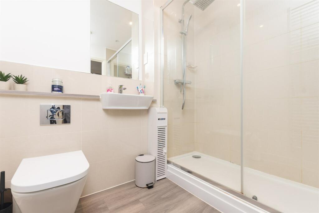 Additional image 8 of Hindmarsh Crescent, Gravesend, Kent