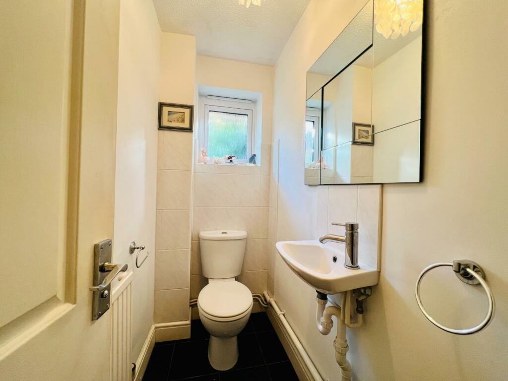 Additional image 9 of HYTHE