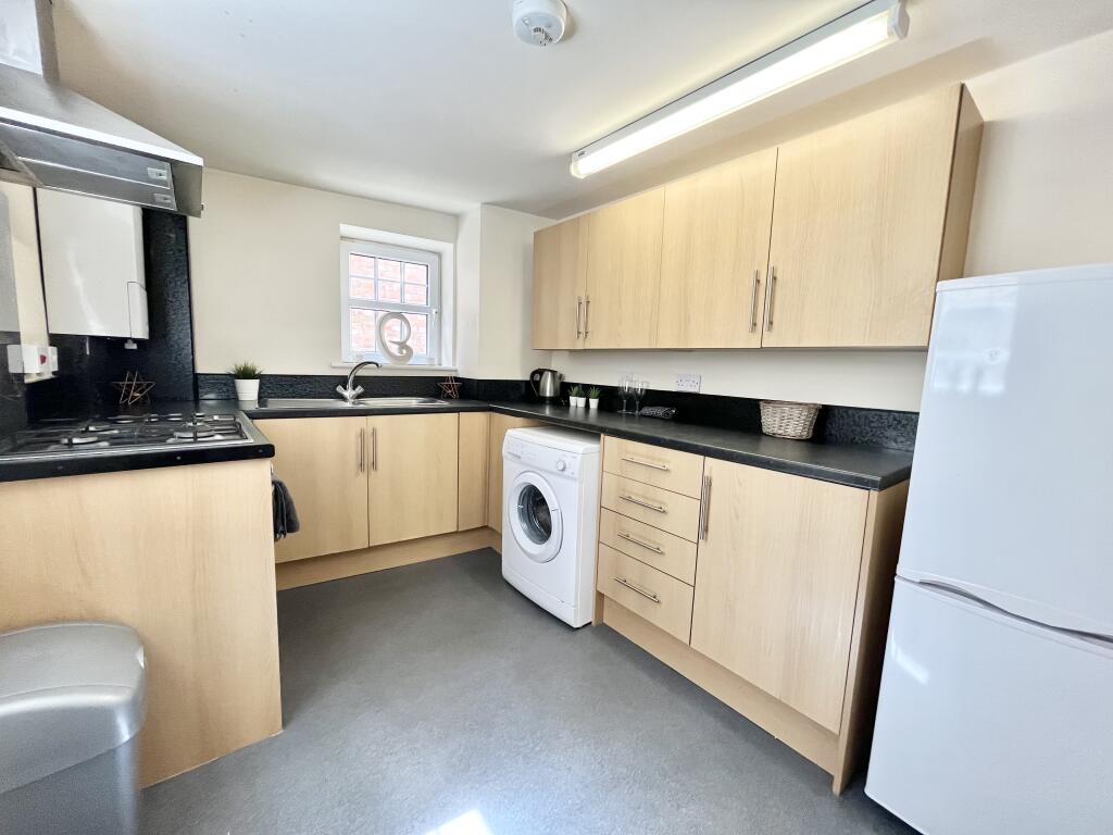 Additional image 5 of Apartment 3, Satchwell Granary, 2 New Street, Leamington Spa