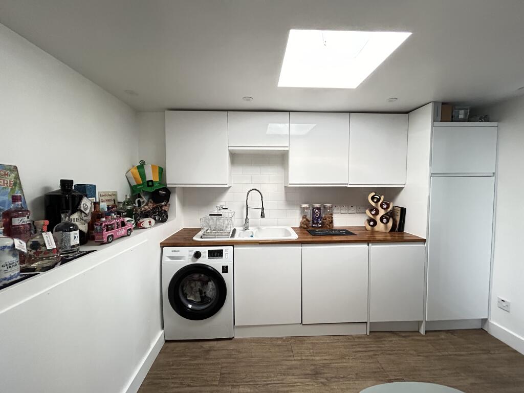 Additional image 14 of New Dover Road, Folkestone, CT18