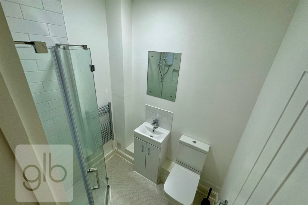 Additional image 9 of Binswood Avenue, Leamington Spa