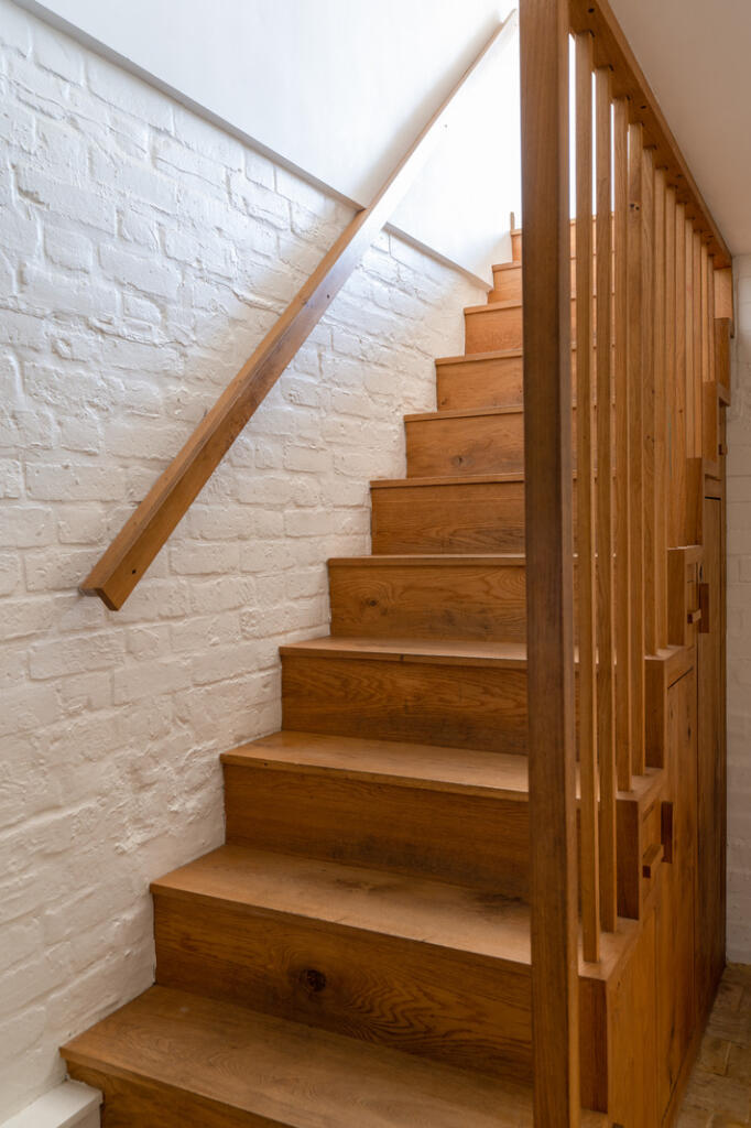 Additional image 10 of Island Wall, Whitstable, Kent