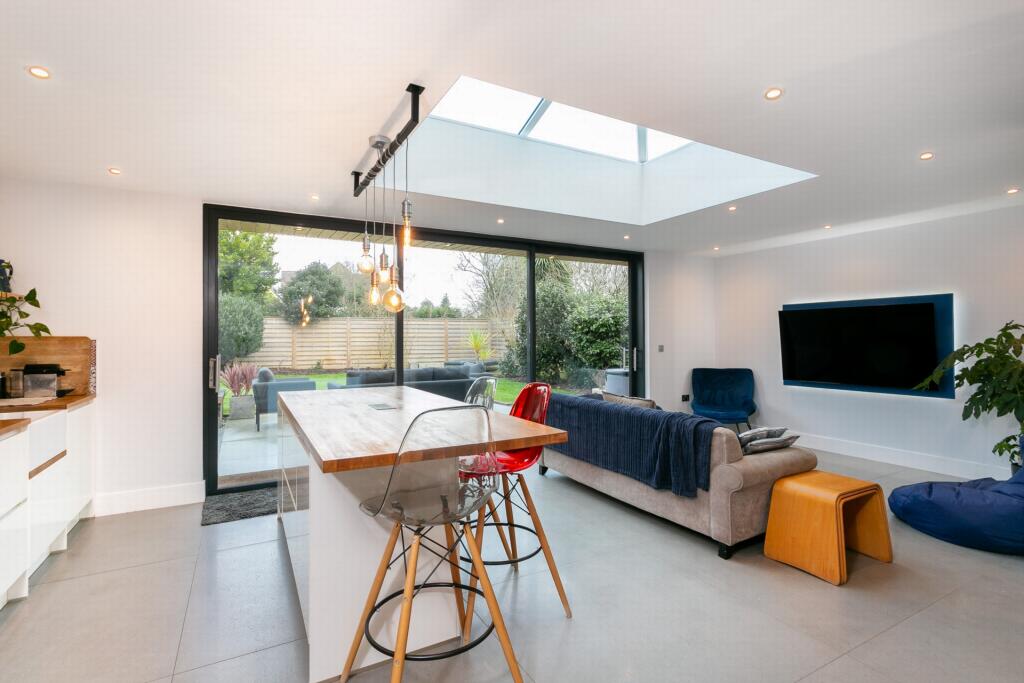 Additional image 36 of Castle Avenue, Hythe, CT21