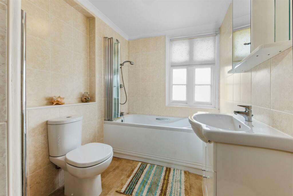 Additional image 19 of Clarendon Square, Leamington Spa