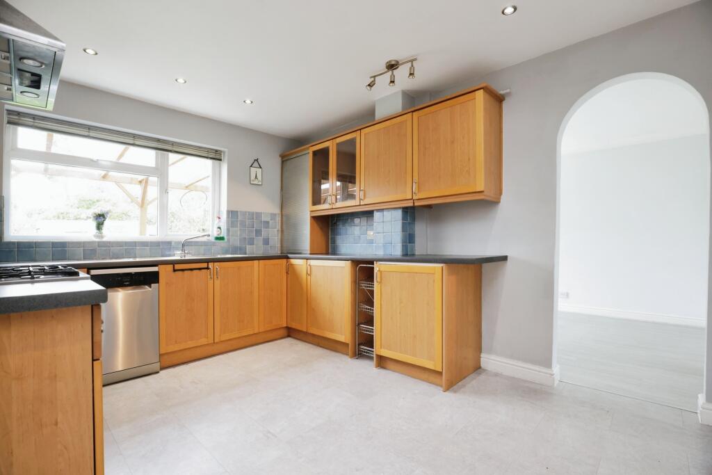 Additional image 8 of Dennett Close, Woodloes Park, Warwick, CV34