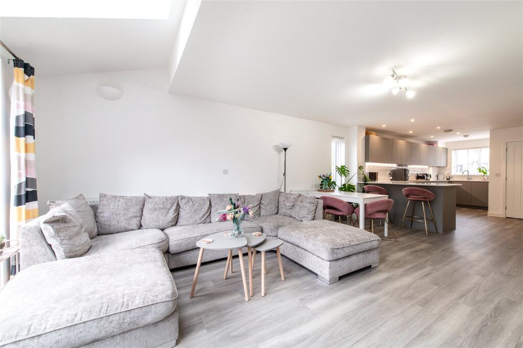 Additional image 5 of Chilvers Way, Northfleet, Kent, DA11