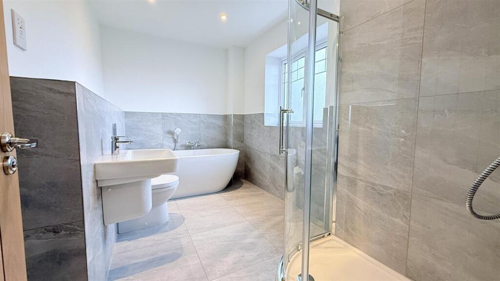 Additional image 19 of Plot 10, The Downton, Deerhurst Gardens, Welford on Avon