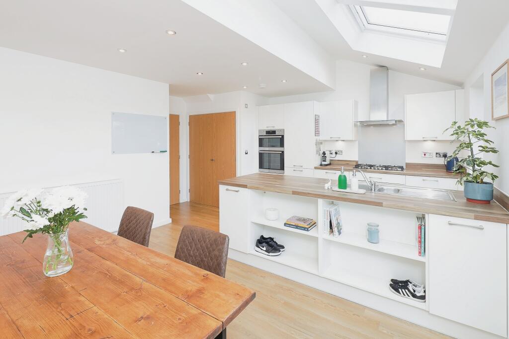 Additional image 4 of Ribbon Avenue, NUNEATON, Warwickshire, CV10