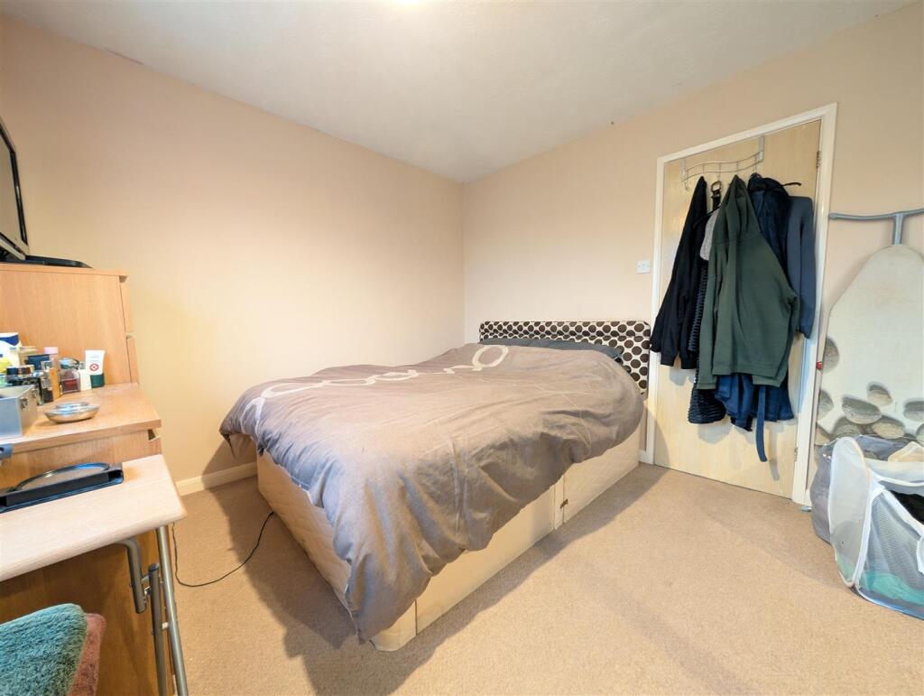 Additional image 11 of Martins Drive, Atherstone, CV9