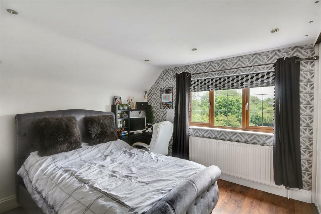 Additional image 24 of Field Close, Breaston