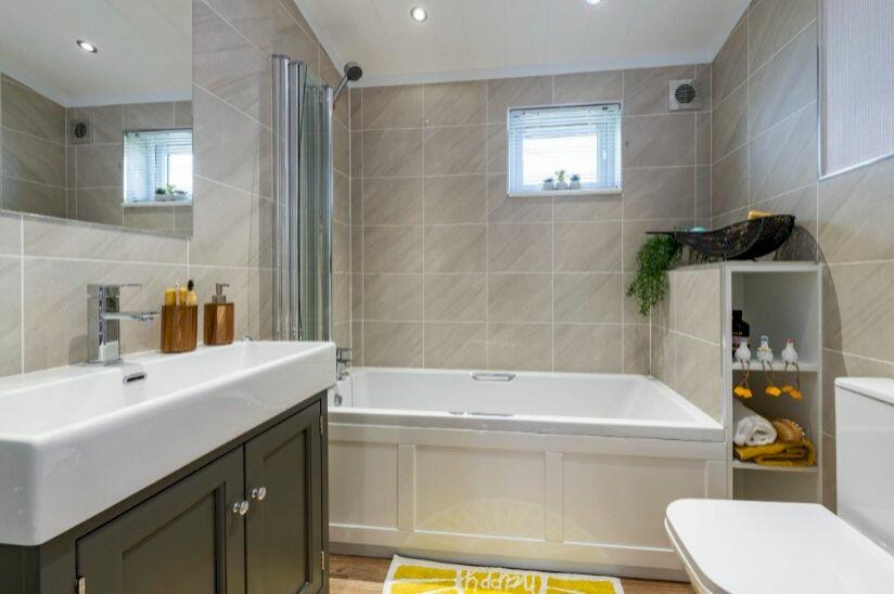 Additional image 9 of Ladera Retreat Lodges, Eaton, Congleton, Cheshire
