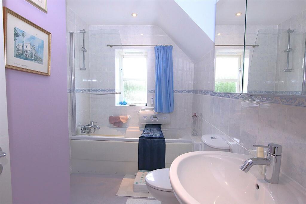 Additional image 12 of Penny Lane, Rugby