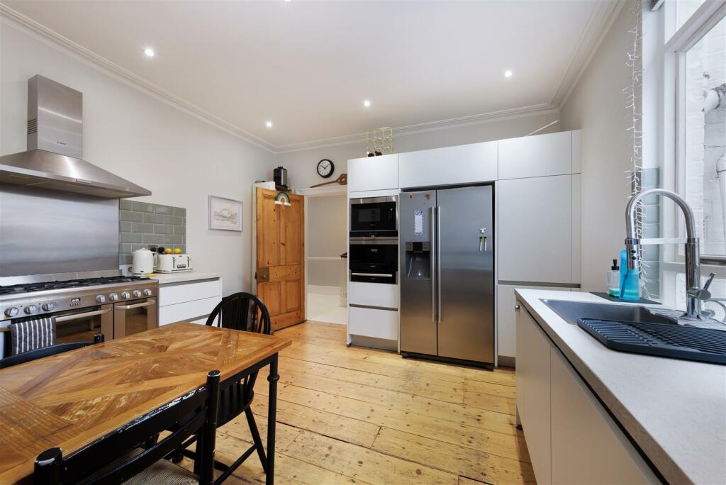 Additional image 8 of Grove Street, Leamington Spa