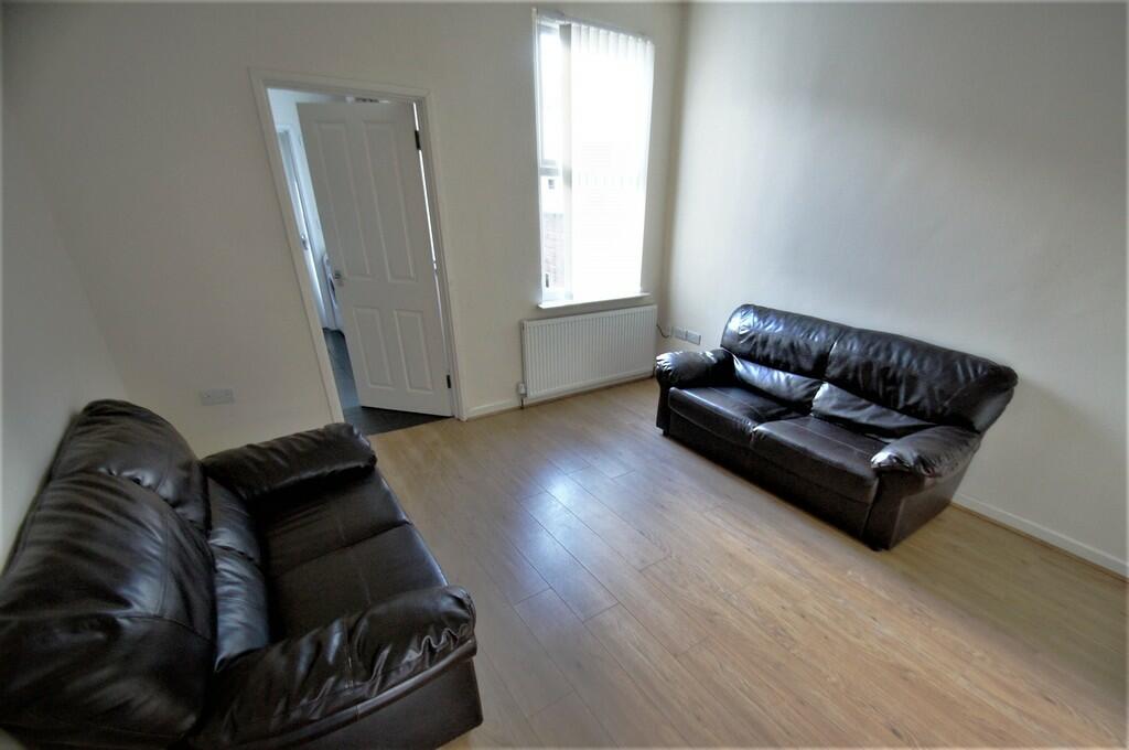 Humber Avenue, Coventry, CV1 2AT