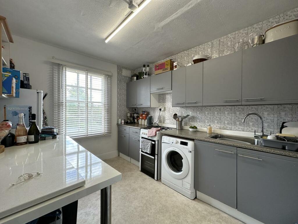 Additional image 8 of The New Inn, Leam Terrace, Leamington Spa, CV31 1DW