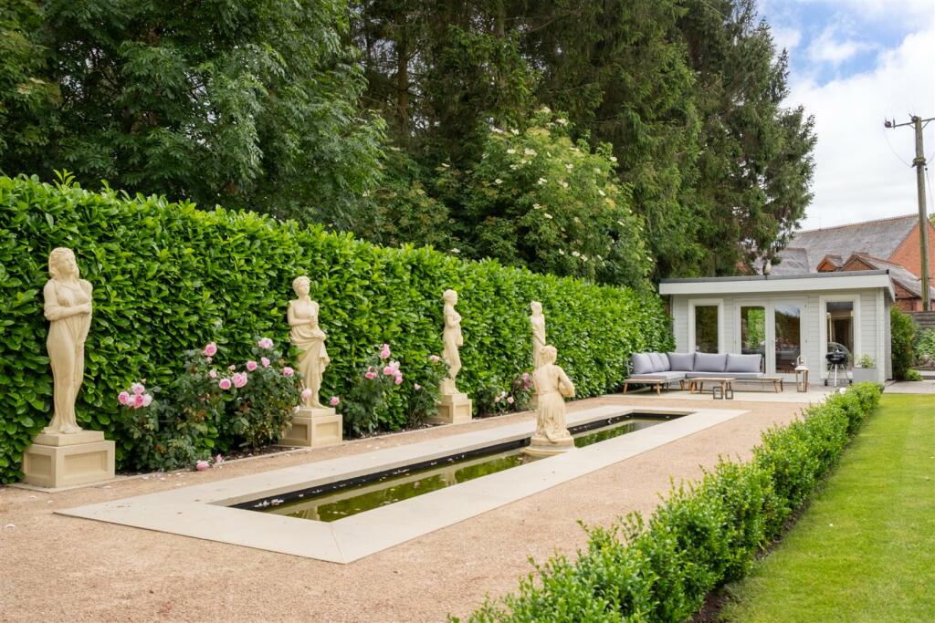 Additional image 37 of Main Street, Congerstone