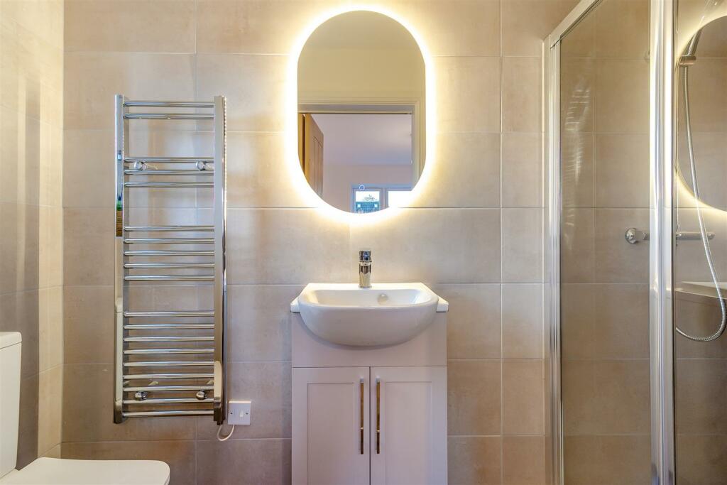 Additional image 16 of New Home - High Specification