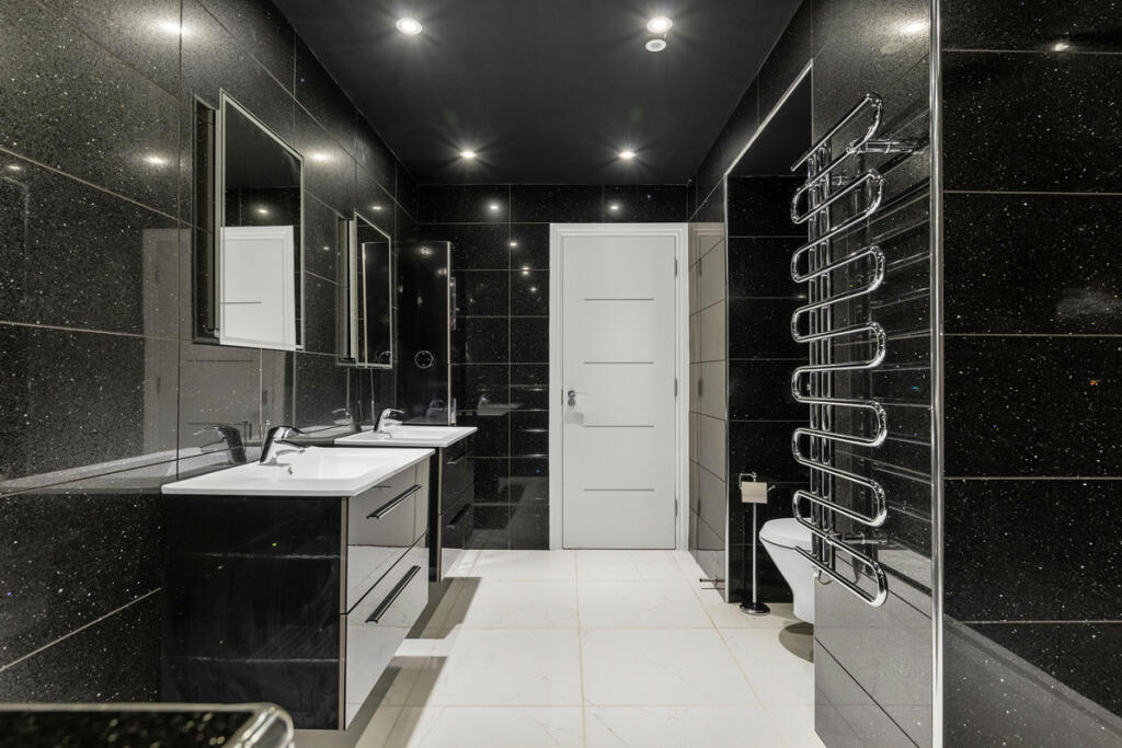 Additional image 21 of Parade, Leamington Spa, Warwickshire CV32 4DG