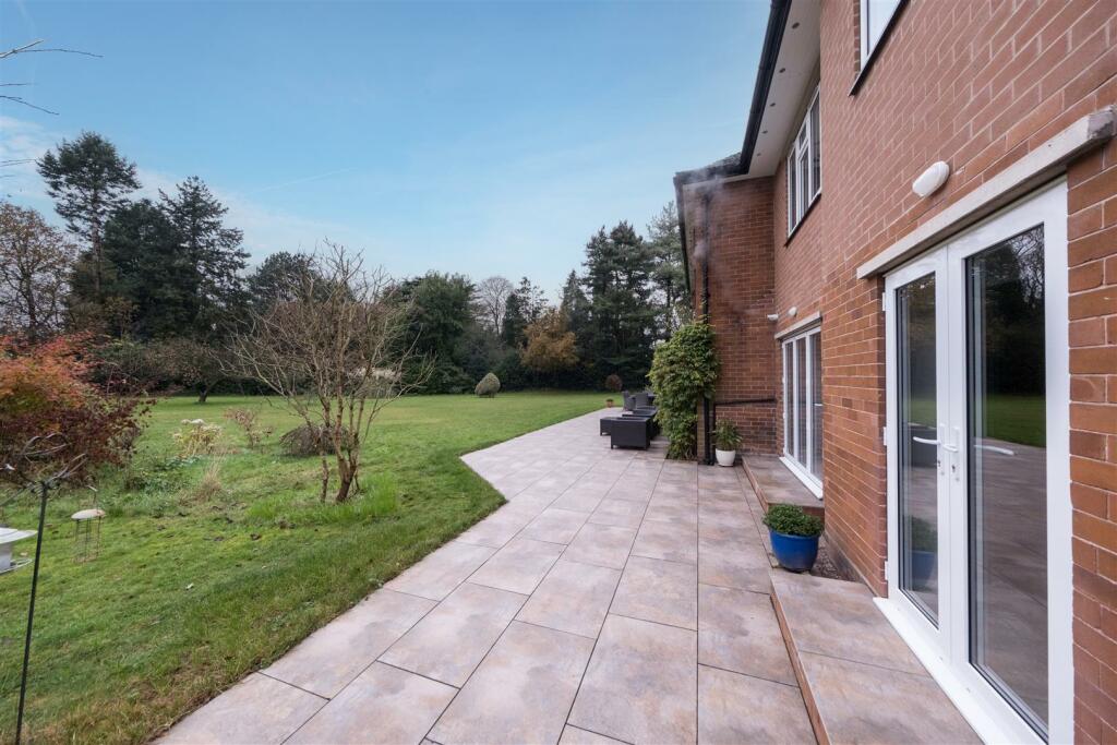 Additional image 48 of Rosslyn Lane, Cuddington
