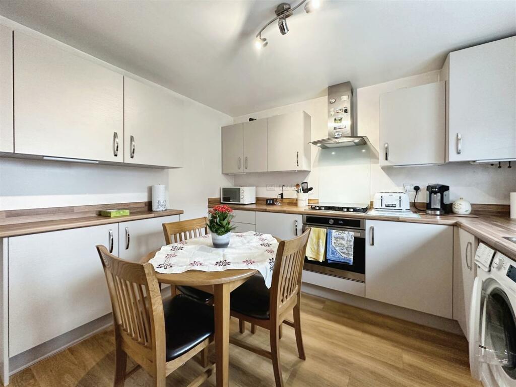 Additional image 5 of Bloxham Way, Radford Semele, Leamington Spa