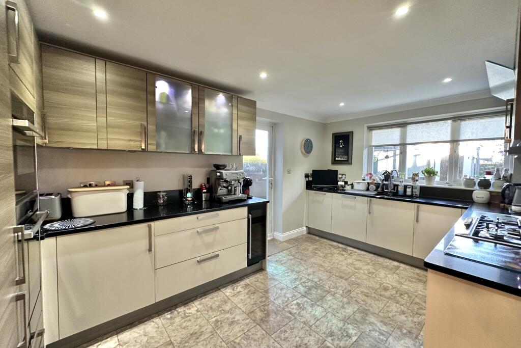 Additional image 23 of Naildown Close, Hythe, Kent