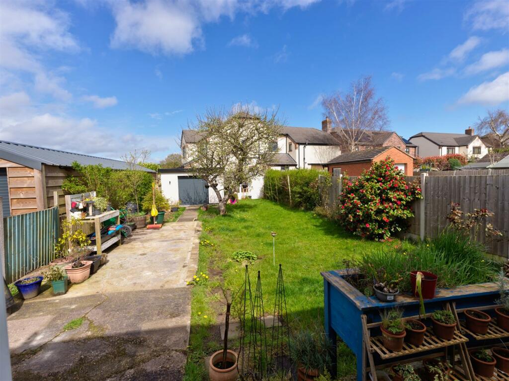 Additional image 24 of Chestnut Avenue, Shavington, Cheshire