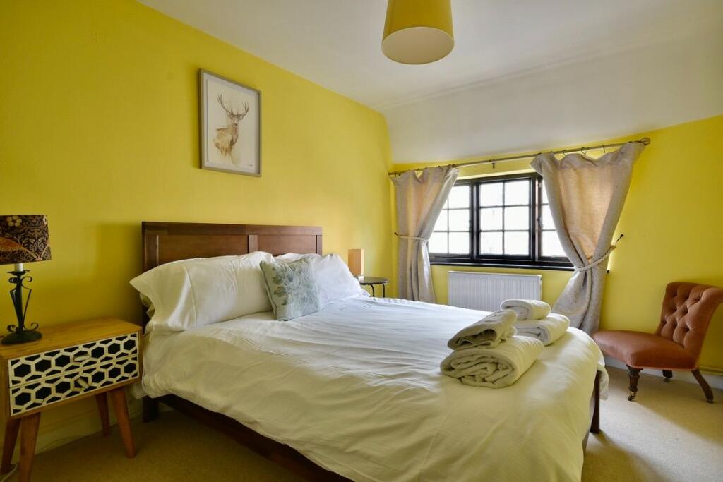 Additional image 11 of High Street, Bridge