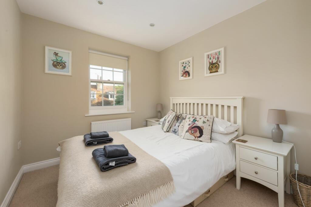 Additional image 4 of Island Wall, Whitstable, CT5