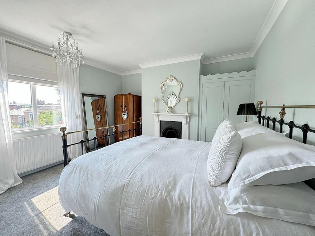 Additional image 6 of Castle Grove, Kenilworth