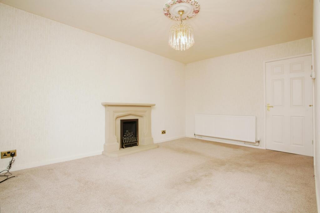 Additional image 18 of Newton Close, Nuneaton, CV10