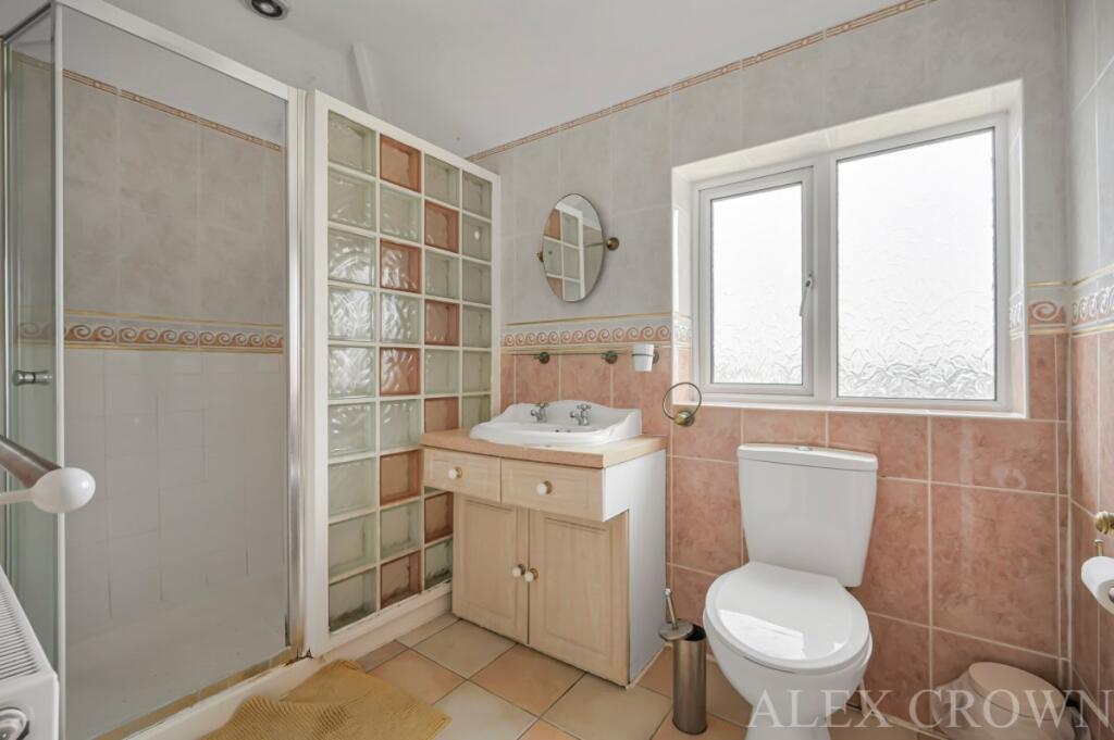 Additional image 14 of Maylands Drive, Sidcup