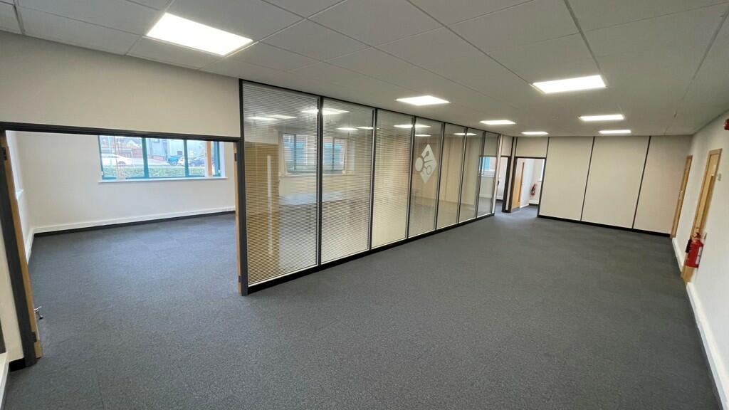 Additional image 15 of 2 Jephson Court, Tancred Close, Leamington Spa, Warwickshire, CV31 3RZ