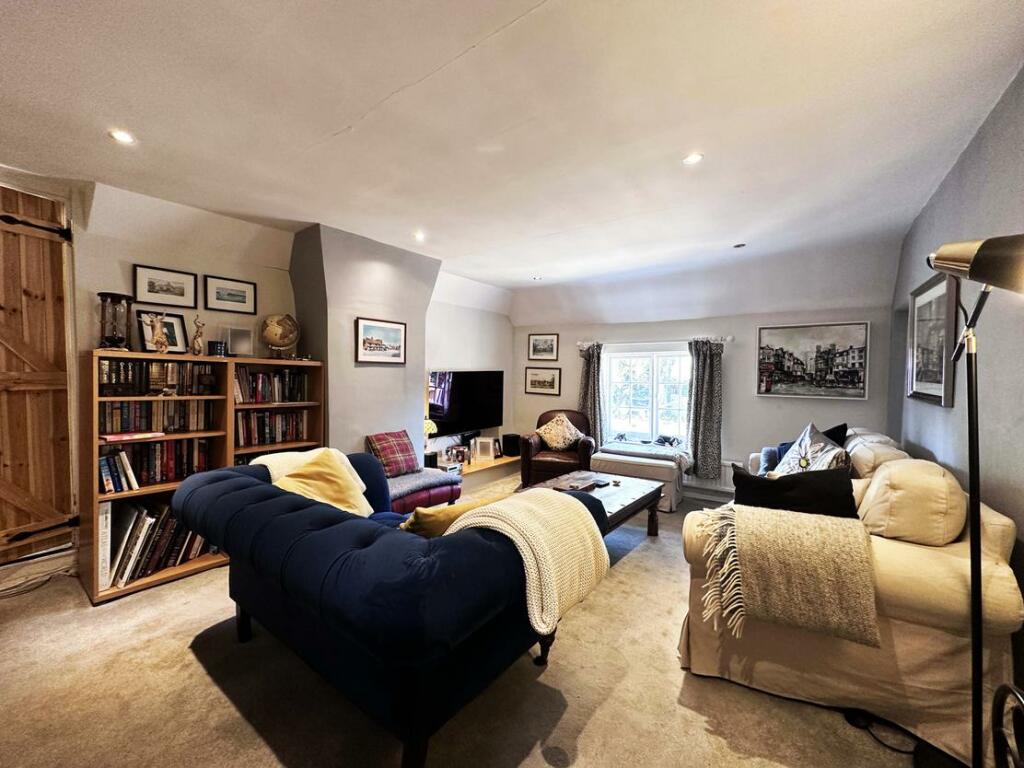 Additional image 11 of The Gatekeeper, Canterbury Road,
Etchinghill, Folkestone, Kent, CT18 8DE