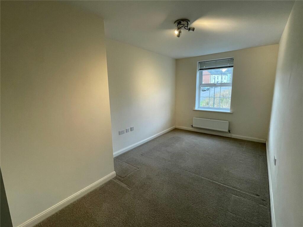 Additional image 7 of Long Kiln Road, Nuneaton, Warwickshire, CV10