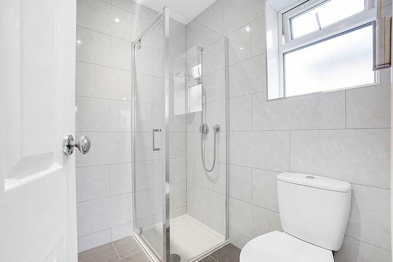 Additional image 32 of Carlton Avenue, Greenhithe