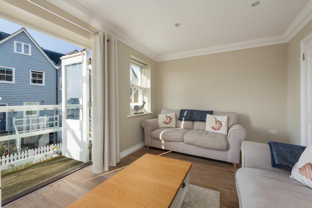 Additional image 19 of Island Wall, Whitstable, CT5