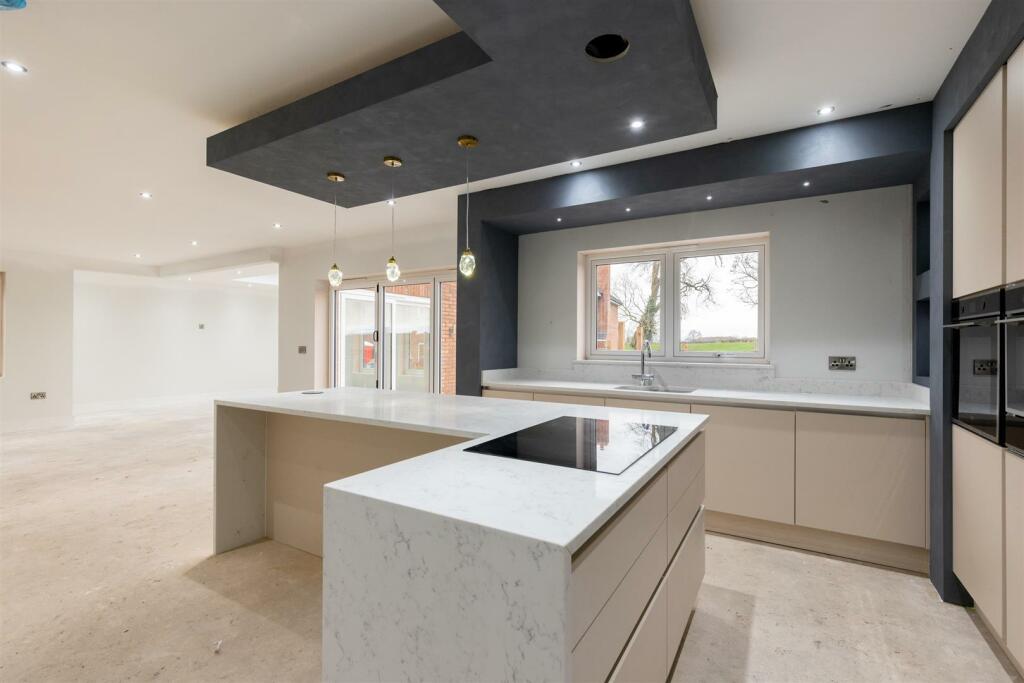 Additional image 8 of OPEN DAY: SATURDAY 15 FEBRUARY BETWEEN 10AM - 1PM. 1 The Mayfair, Audlem Road, Woore