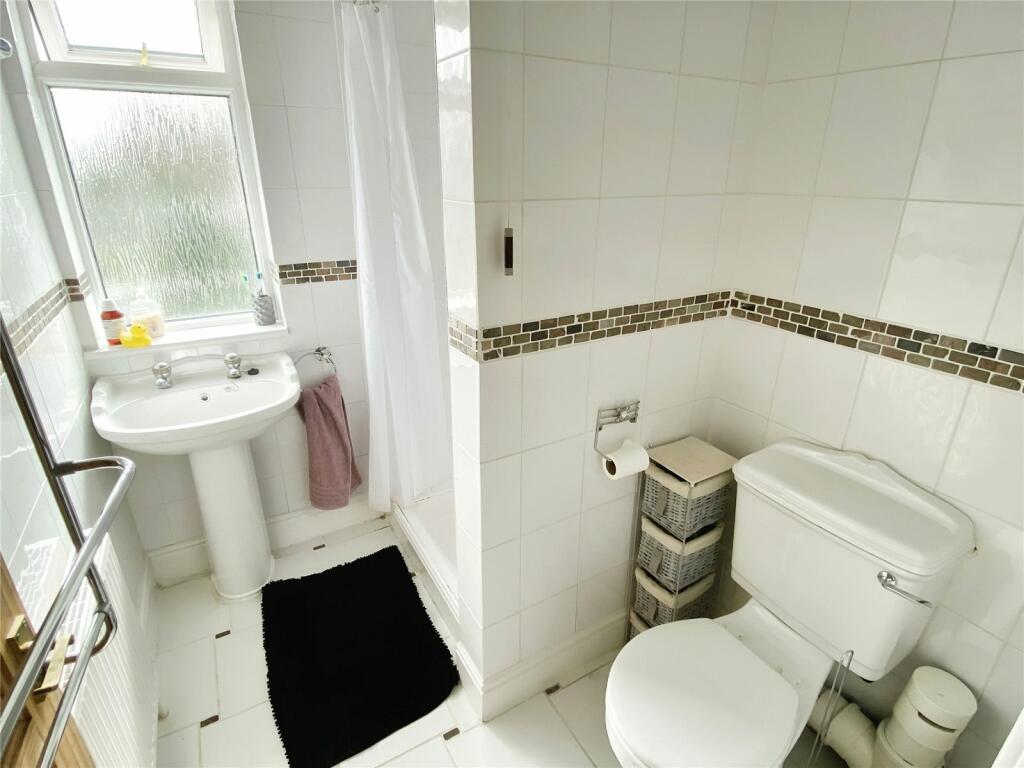 Additional image 10 of Glenfield Avenue, Nuneaton, Warwickshire, CV10