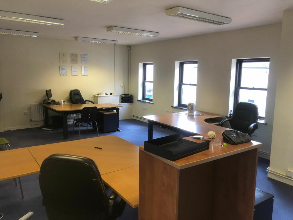Additional image 4 of Office 1, 47- 48 Chapel Street, Rugby, Warwickshire, CV21