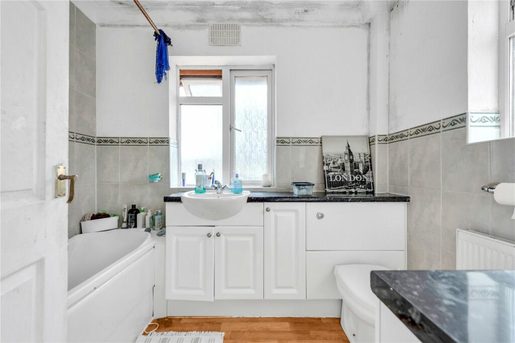 Additional image 10 of Stuart Mantle Way, Erith, Kent, DA8