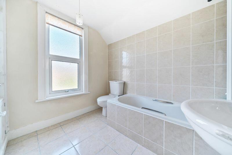 Additional image 2 of Hythe