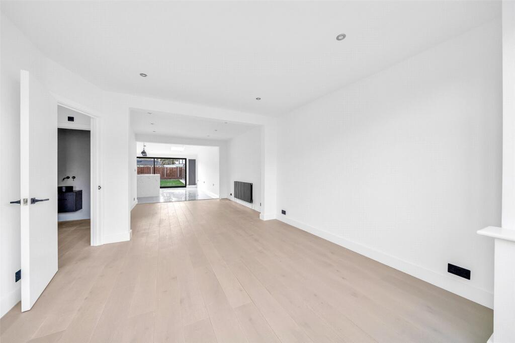 Additional image 10 of Luddesdon Road, Erith, Kent, DA8