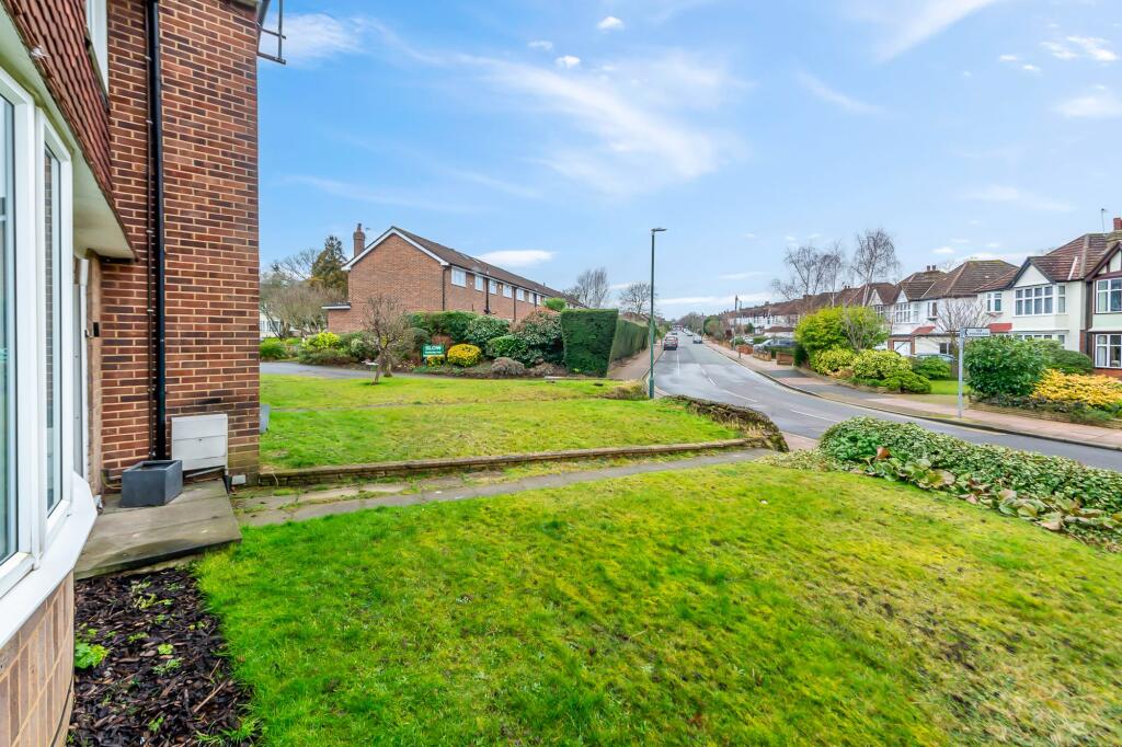 Additional image 20 of Birchwood Avenue, Sidcup, DA14