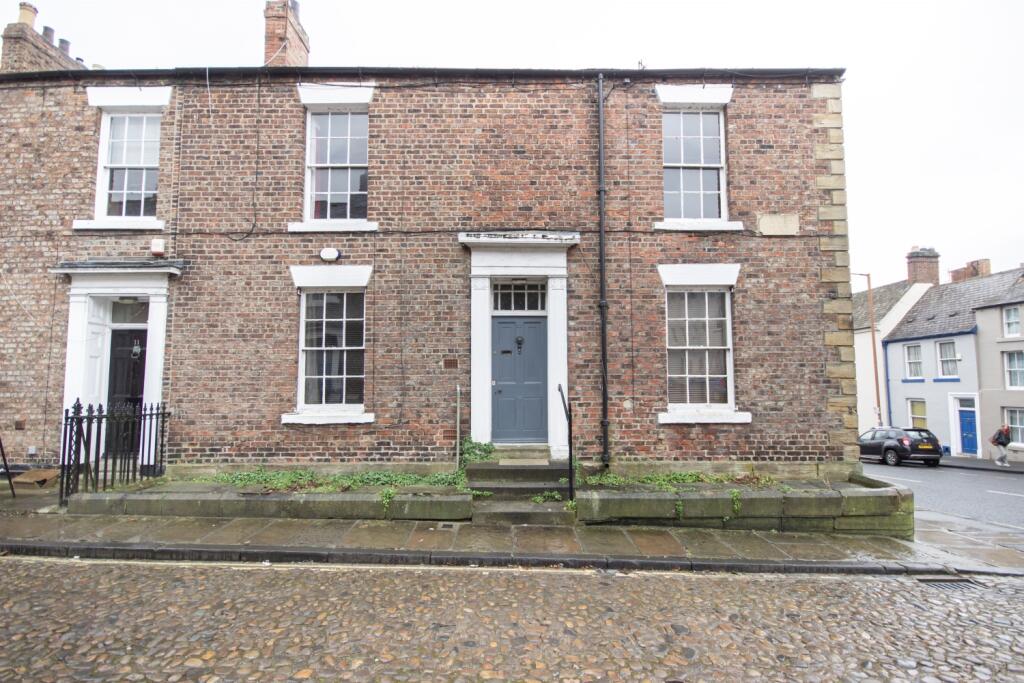 Leazes Place, Durham, DH1 1RE