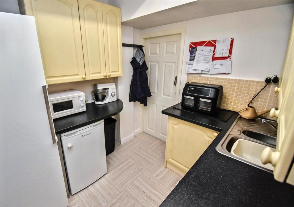 Additional image 12 of Avenue Road, Duffield, Belper, Derbyshire