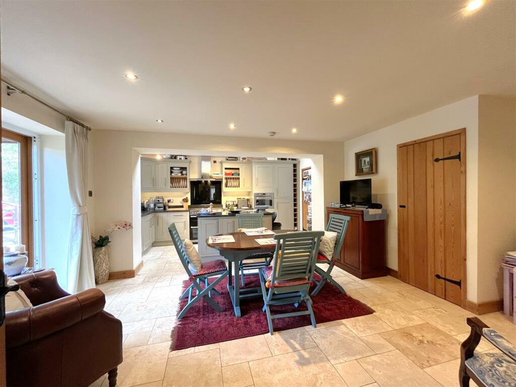 Additional image 24 of The Barn House, Longbridge, Warwick