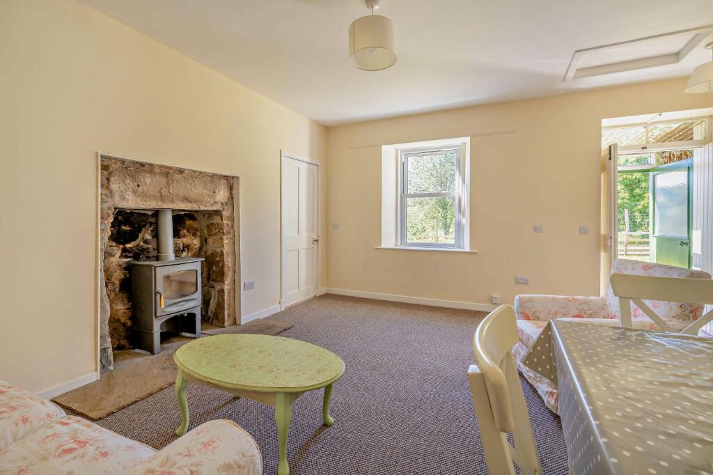 Additional image 3 of Lundie, Dundee, Angus